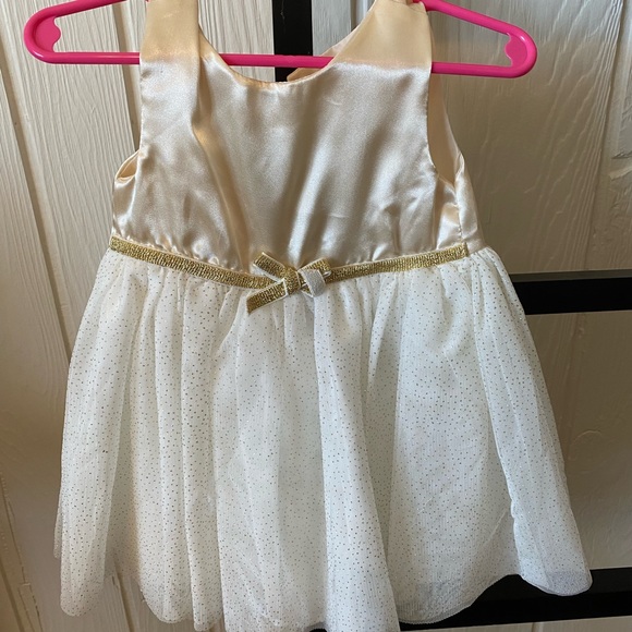 Nannette Gold/Cream Dress and Jacket | Size: 18 Months - Picture 4 of 6